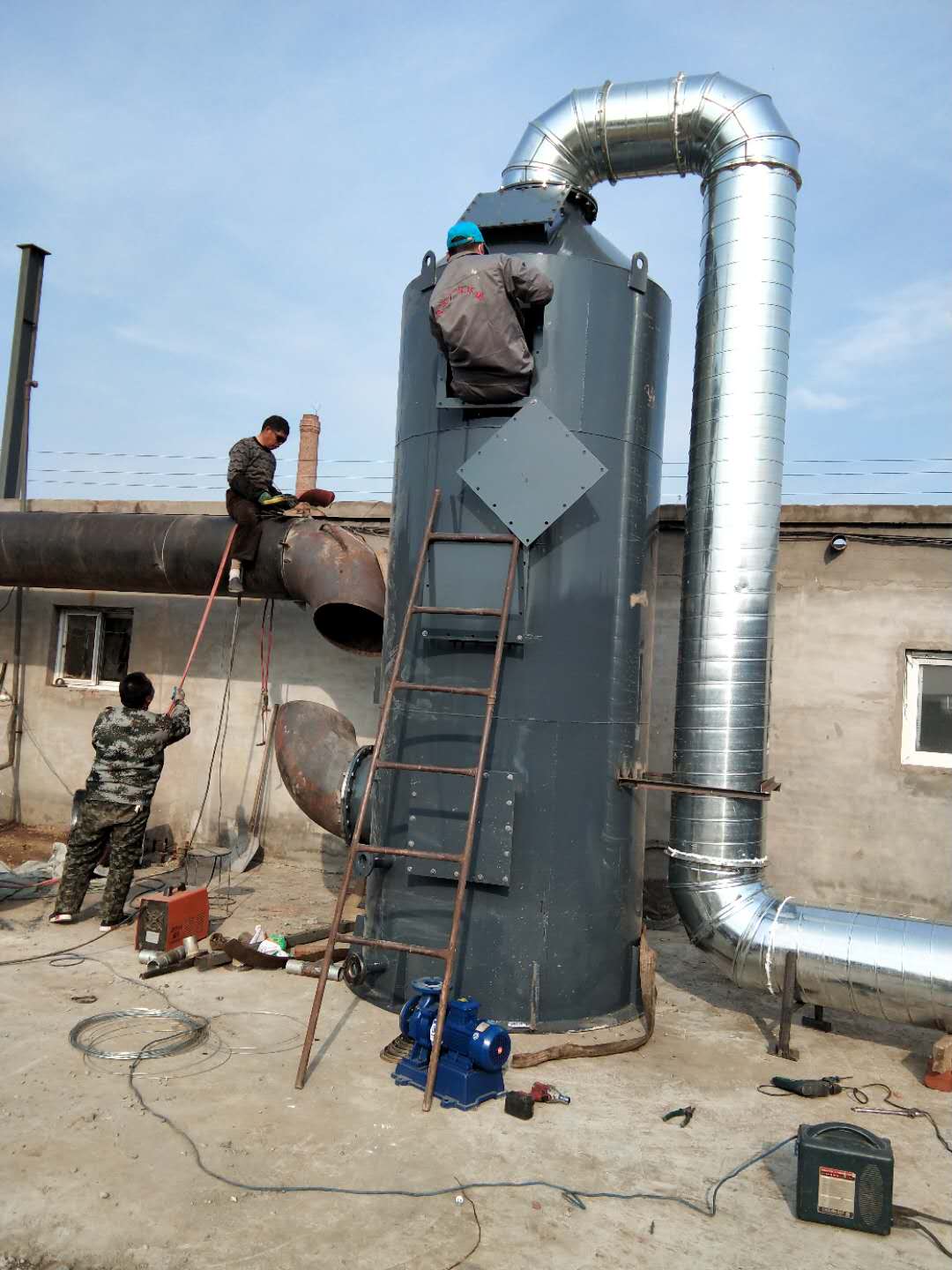五金廠廢氣噴淋有用嗎？堿式噴淋塔怎么樣