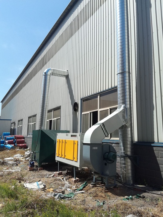 皮革廠臭味去除，動物皮毛蛋白質(zhì)熟化臭味凈化方案方法，溶媒吸附等離子凈化設(shè)備